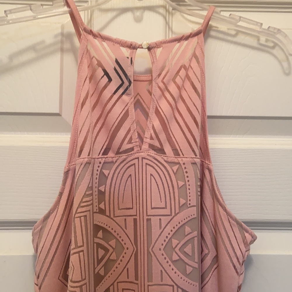 Dress - Picture 4 of 4